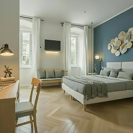 Convenient Tram With Wifi For 4-person Apartment Trieste